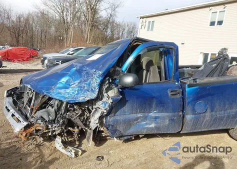 2004 Chevrolet Silverado 1500 Ls z USA, uszkodzony, nr VIN 1GCEK14T84E254431